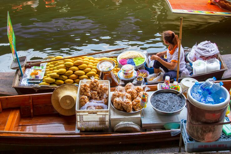 Floating Market